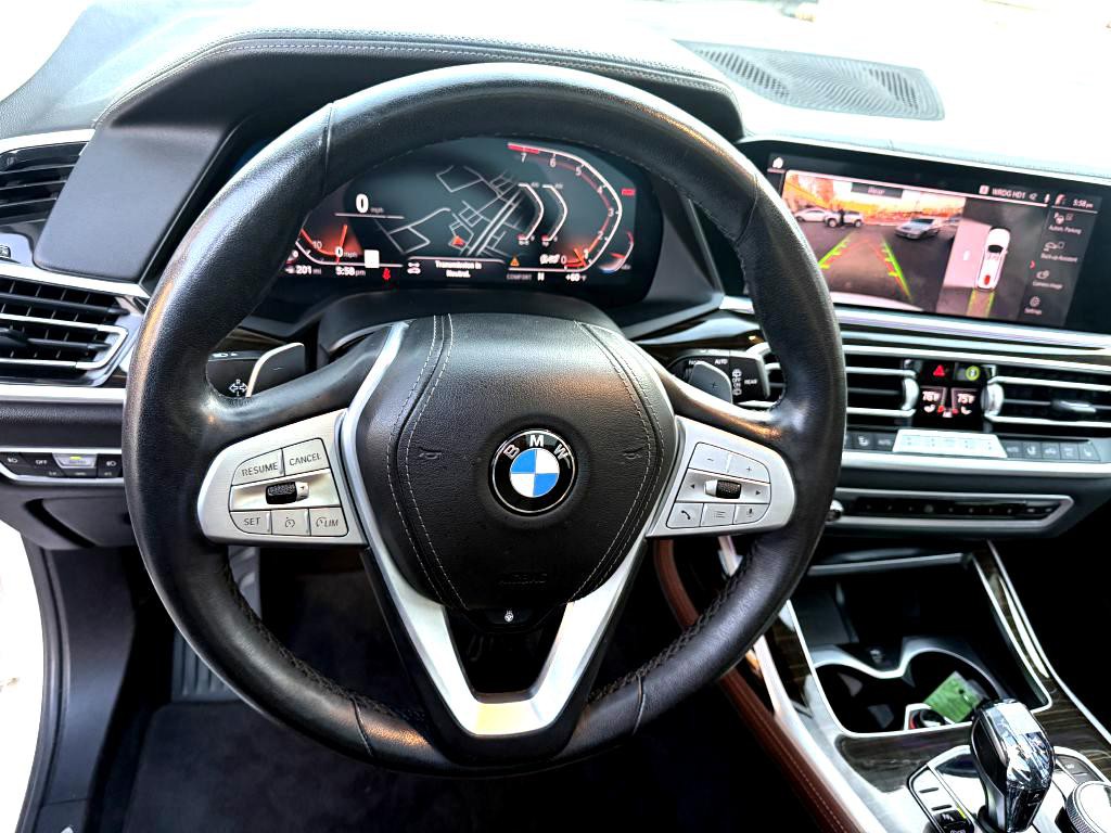 2020 BMW X7 Image 10