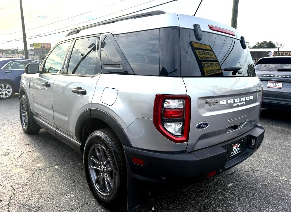 2022 Ford Bronco Image 6