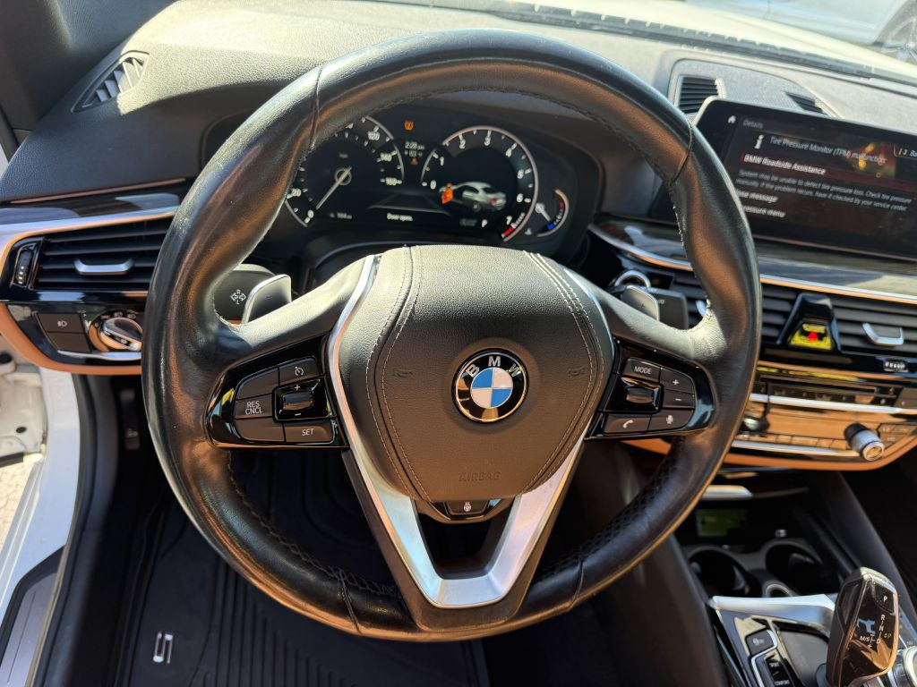 2018 BMW 5 Series Image 10