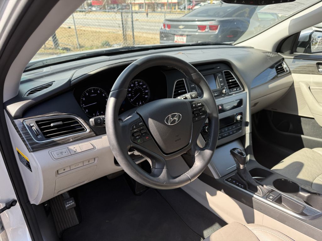 2015 Hyundai Sonata Image 11