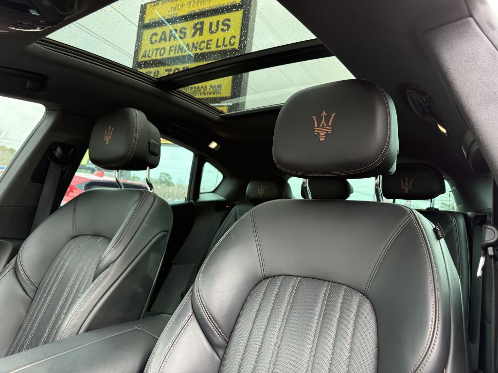 2022 Maserati Levante Image 11