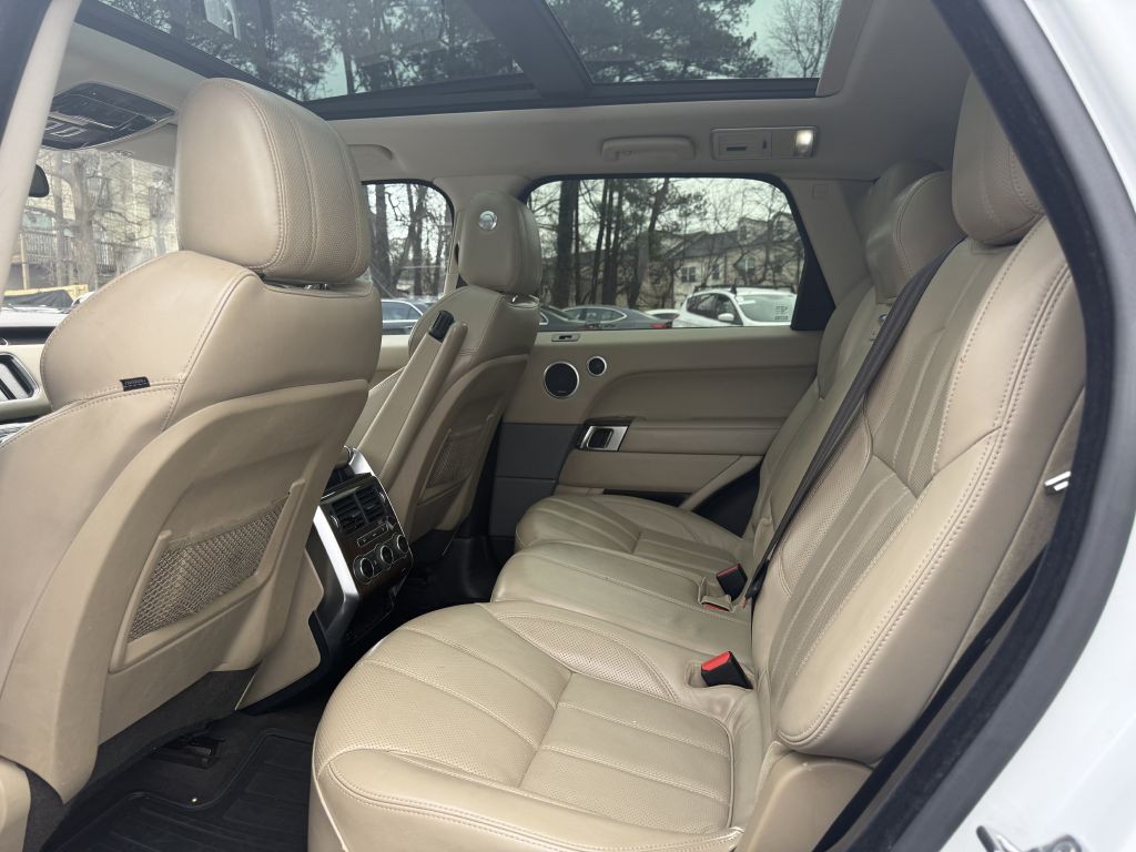 2016 Land Rover Range Rover Sport Image 12