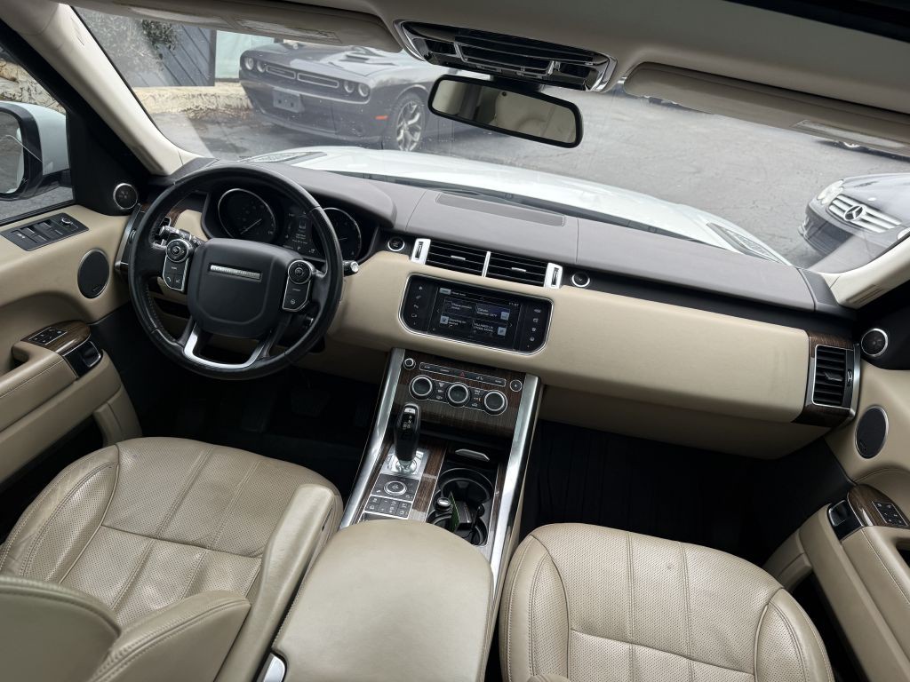 2016 Land Rover Range Rover Sport Image 17
