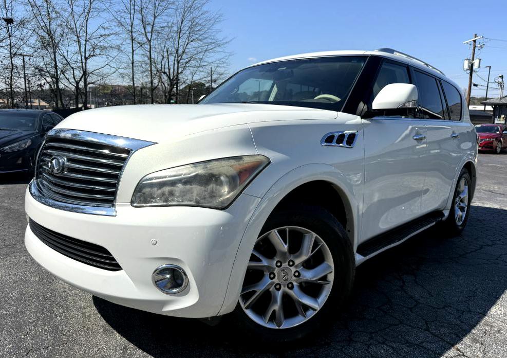 2011 INFINITI QX56 Image 2
