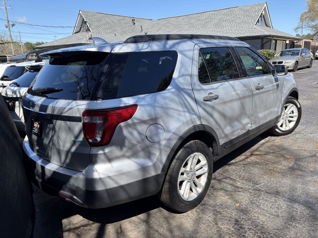 2016 Ford Explorer Image 5
