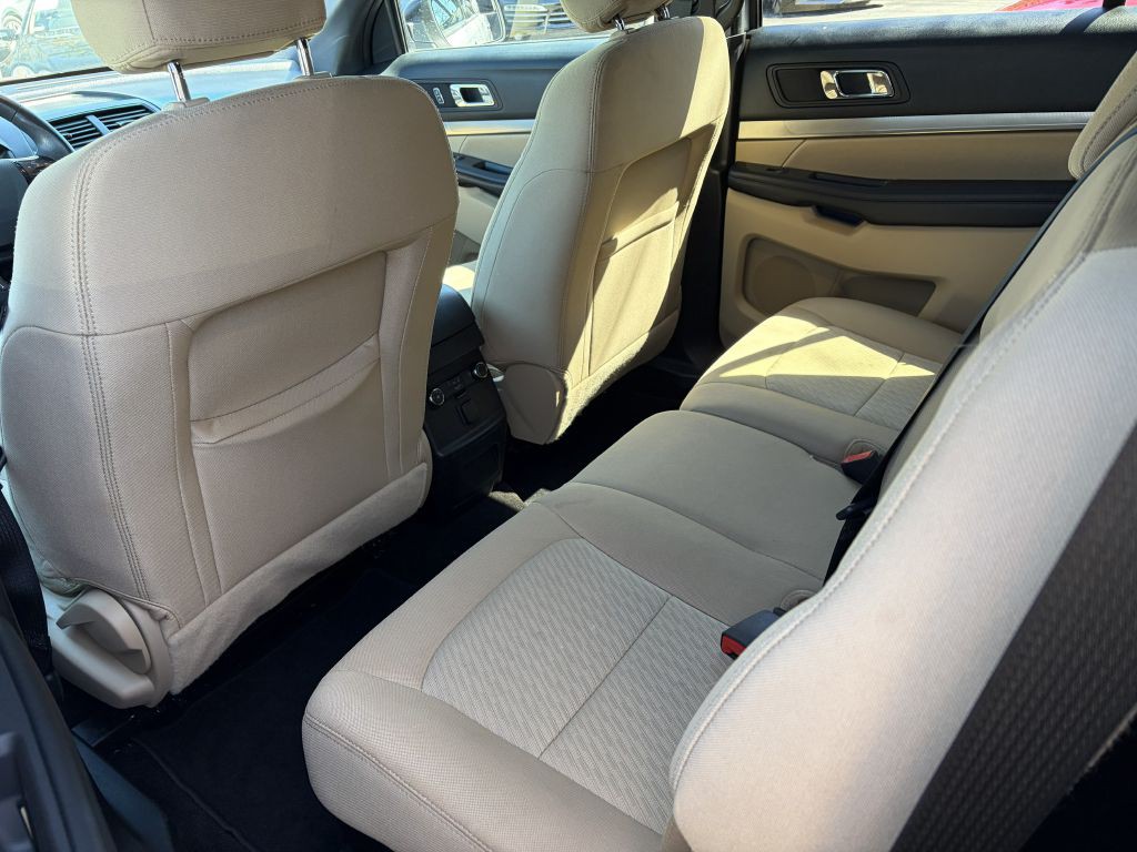 2016 Ford Explorer Image 7