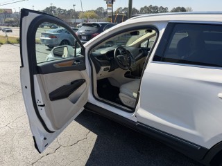 Image for 2018 Lincoln MKC Select ID: 7282612