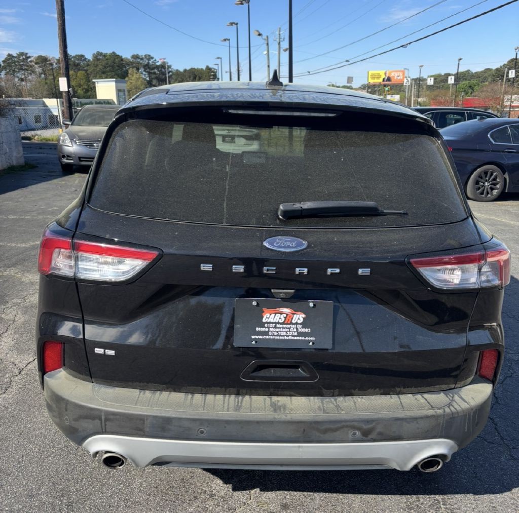 2022 Ford Escape Image 3