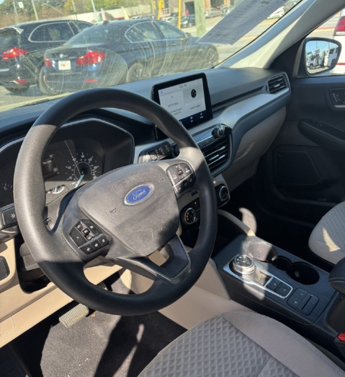 2022 Ford Escape Image 4
