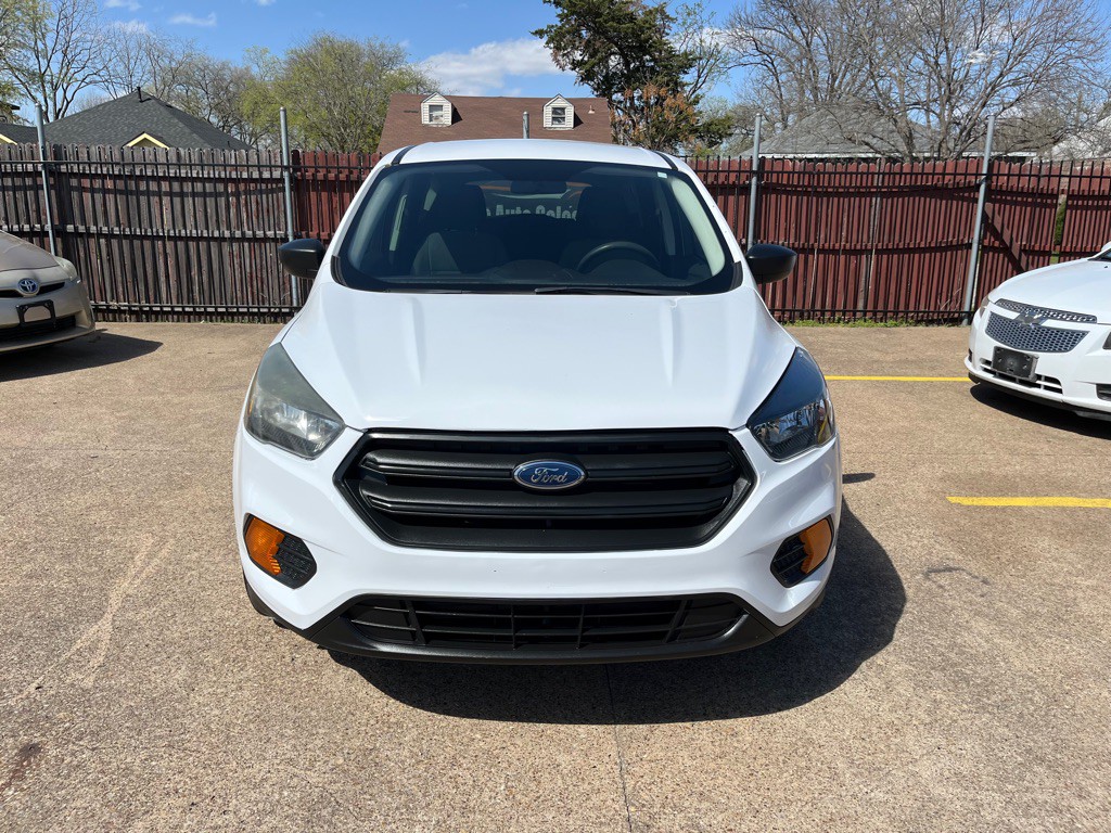 2018 Ford Escape Image 2