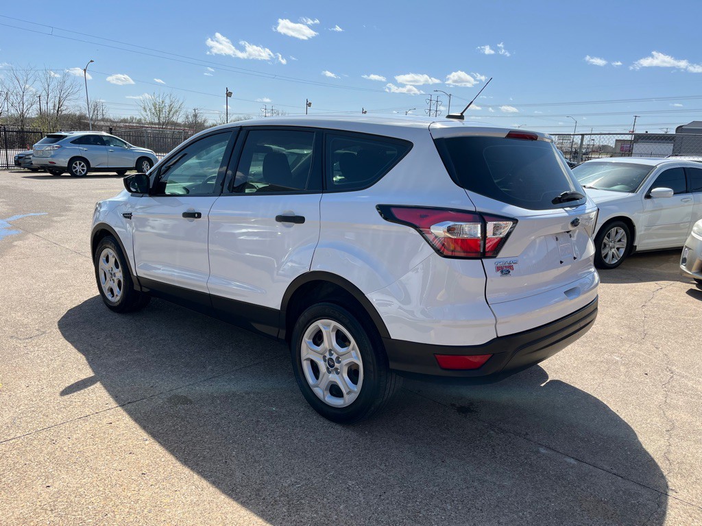 2018 Ford Escape Image 4