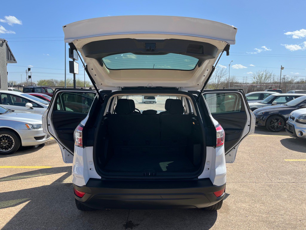 2018 Ford Escape Image 11