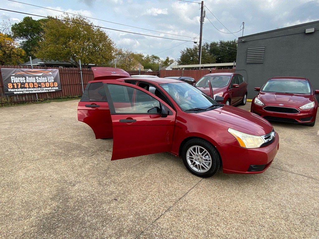 2011 Ford Focus Image 7
