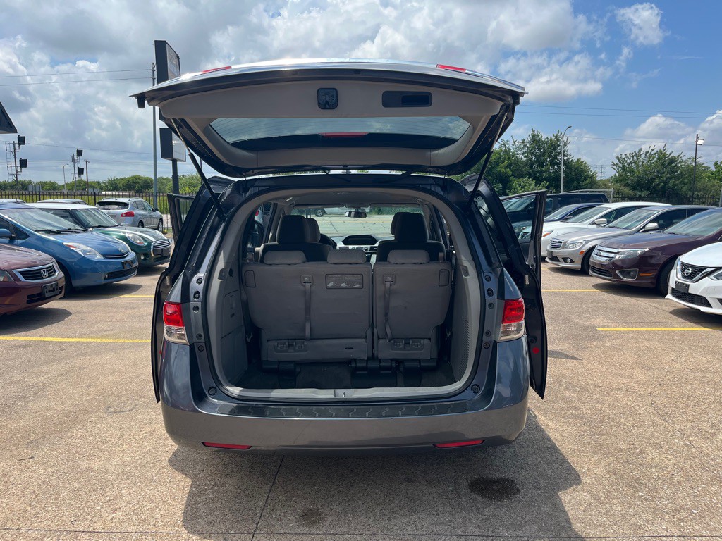2016 Honda Odyssey Image 11