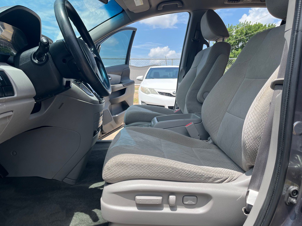 2016 Honda Odyssey Image 15