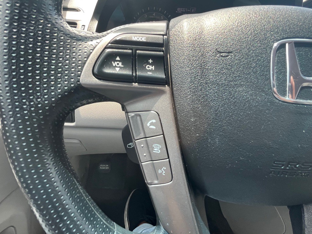 2016 Honda Odyssey Image 25