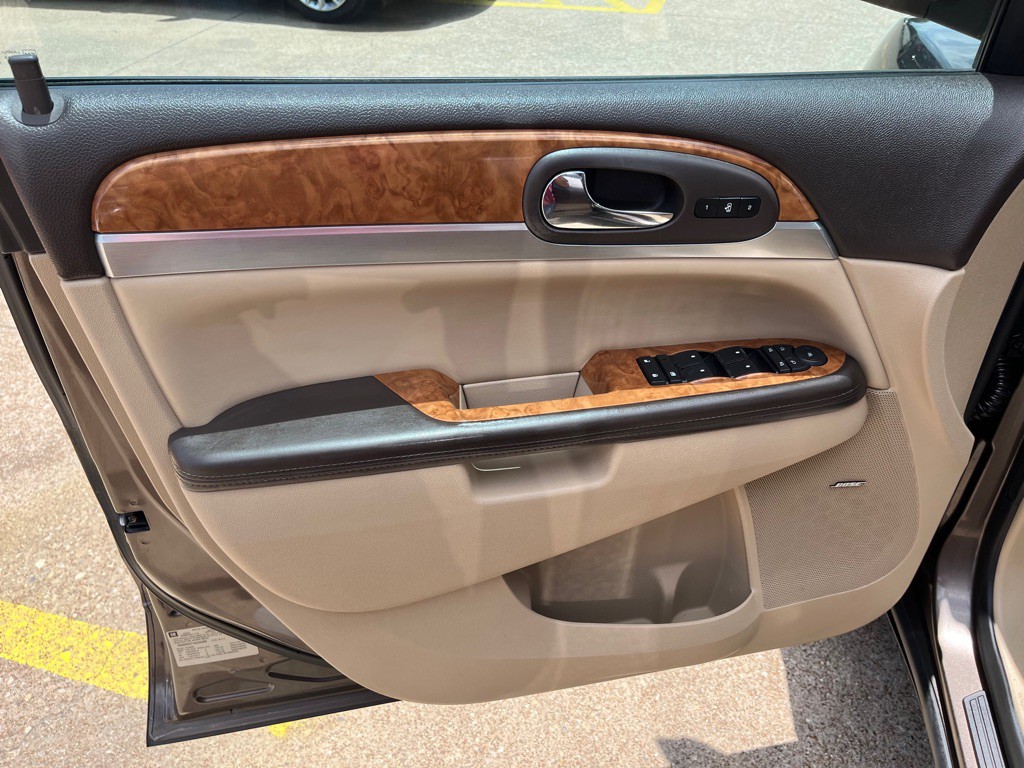 2008 Buick Enclave Image 13