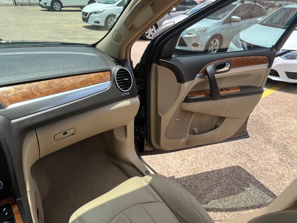 2008 Buick Enclave Image 23