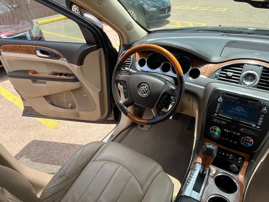 2008 Buick Enclave Image 24