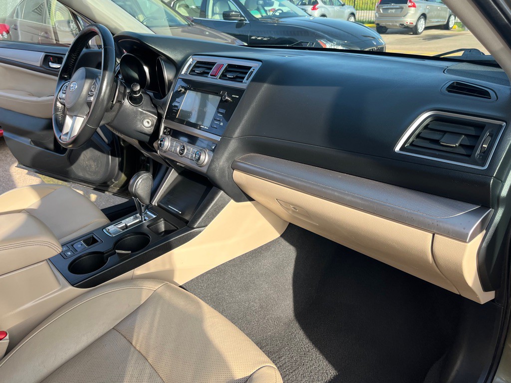 2015 Subaru Outback Image 20