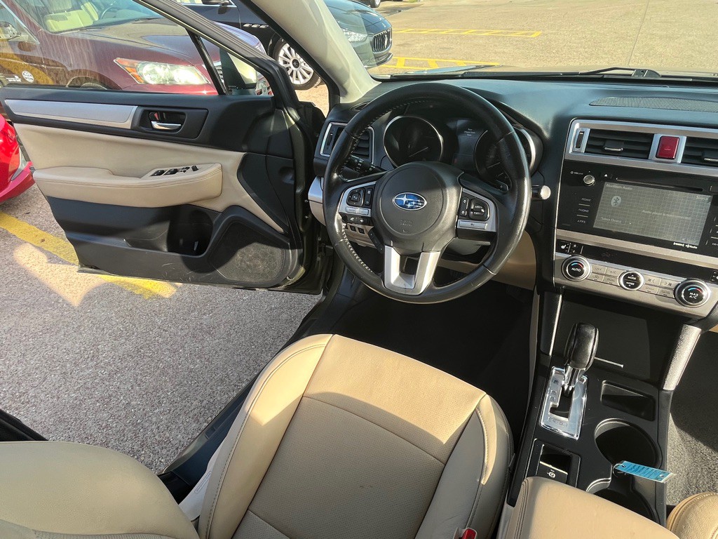 2015 Subaru Outback Image 23