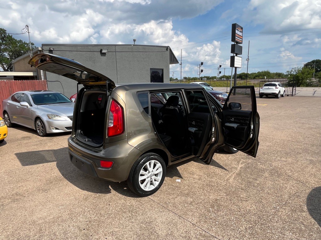 2012 Kia Soul Image 12