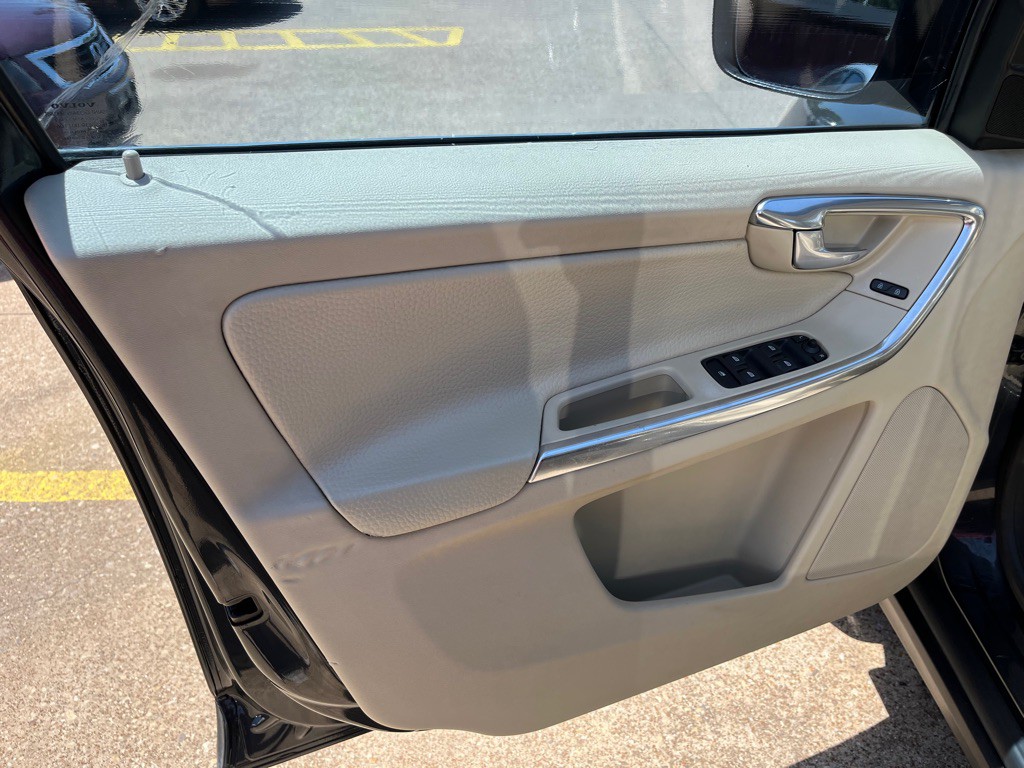 2012 Volvo XC60 Image 13