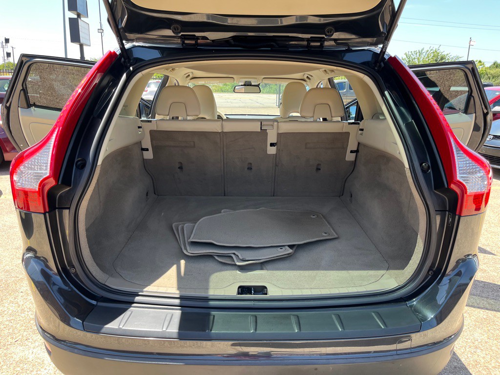 2012 Volvo XC60 Image 17