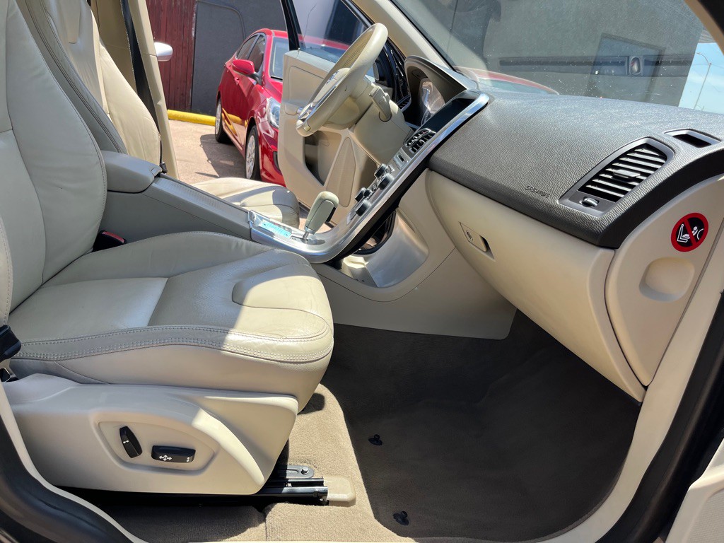 2012 Volvo XC60 Image 19
