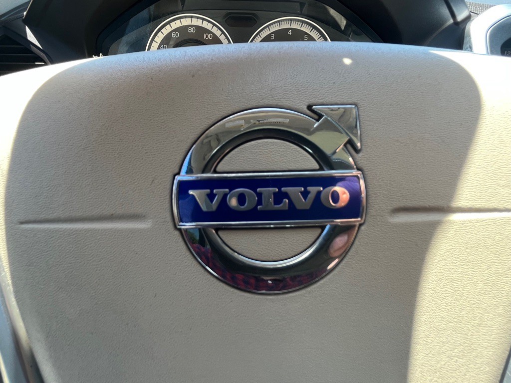 2012 Volvo XC60 Image 24