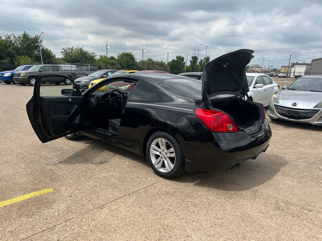 2012 Nissan Altima Image 10