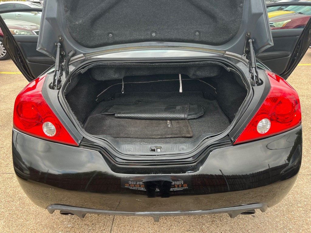 2012 Nissan Altima Image 17
