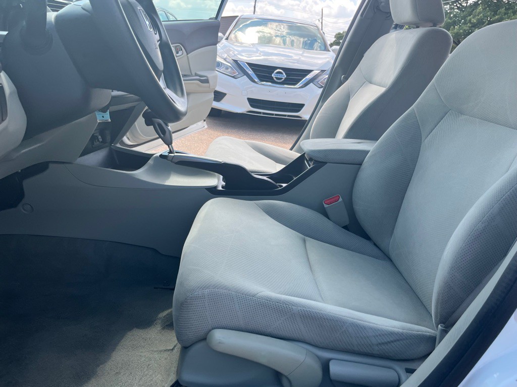 2012 Honda Civic Image 15