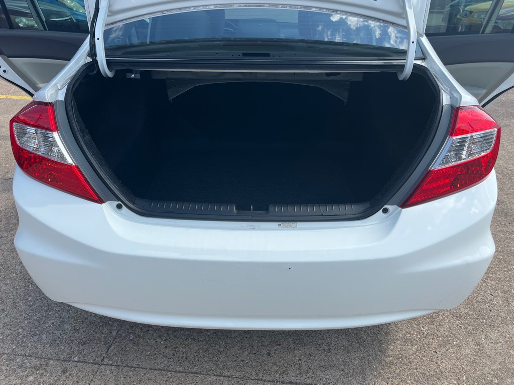 2012 Honda Civic Image 17