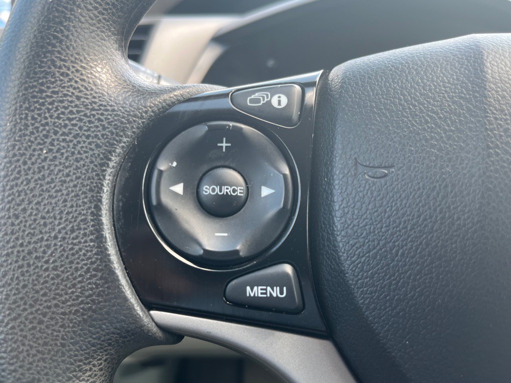 2012 Honda Civic Image 24