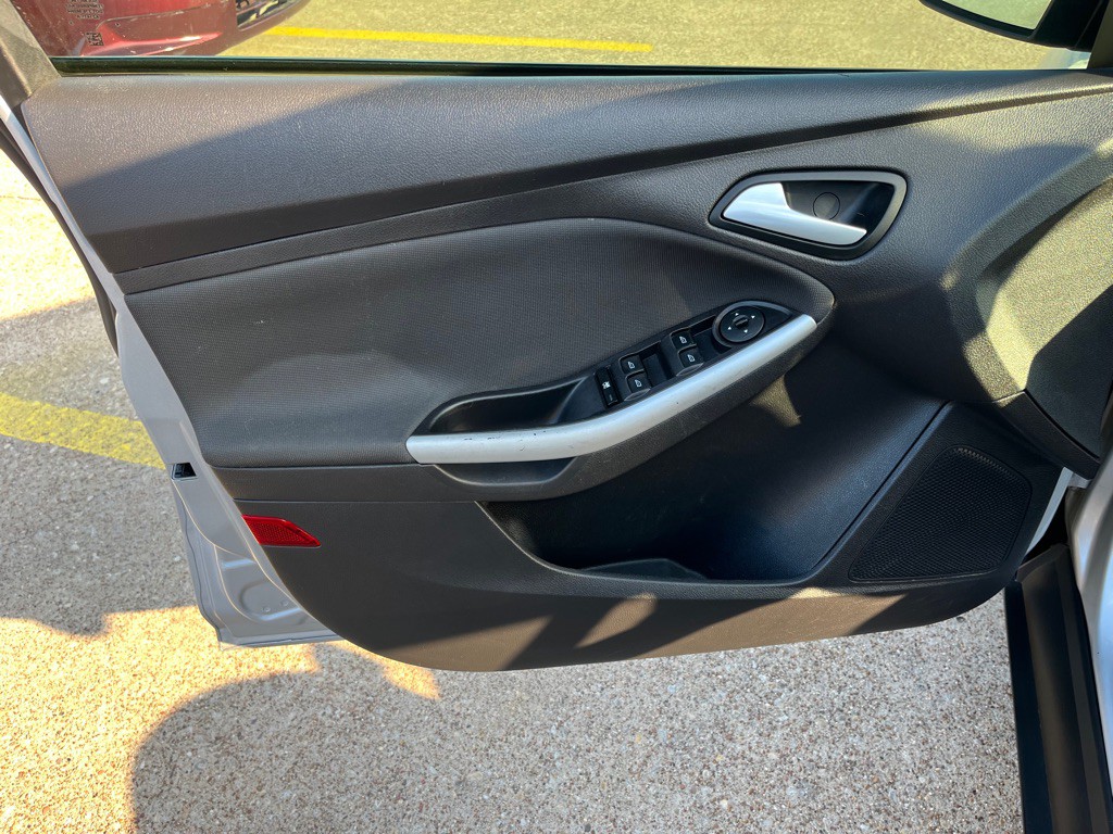 2014 Ford Focus Image 13