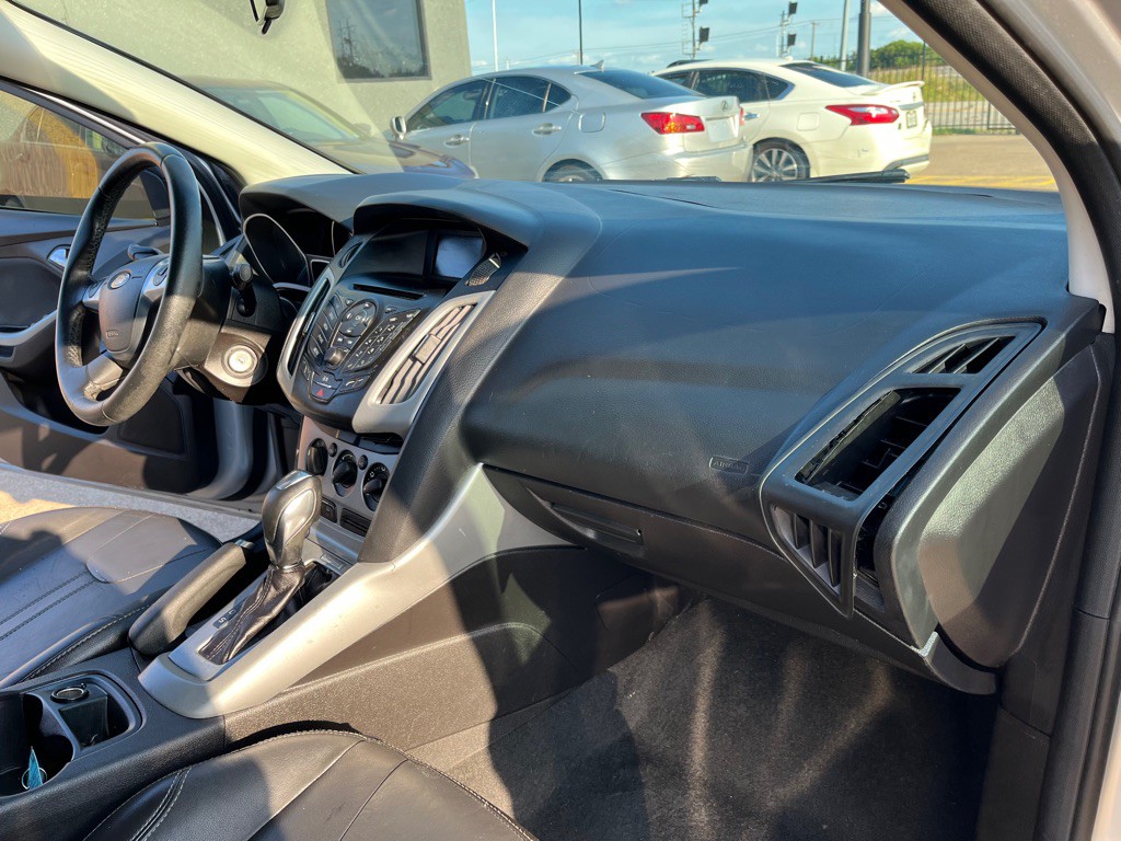 2014 Ford Focus Image 20