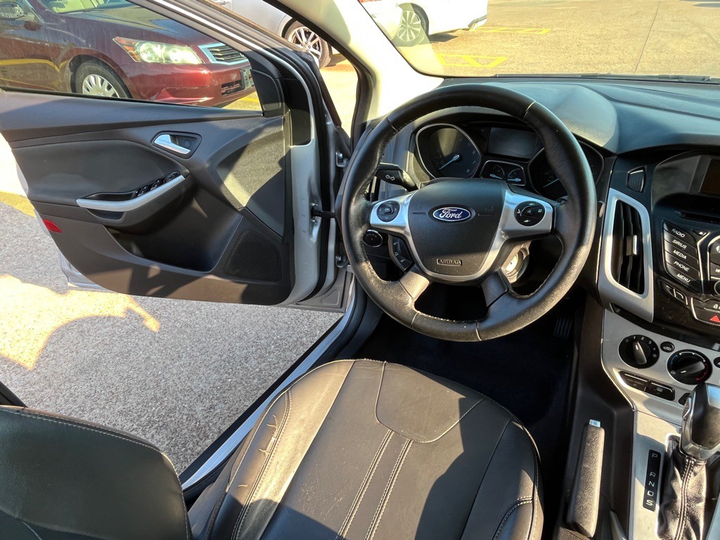 2014 Ford Focus Image 23