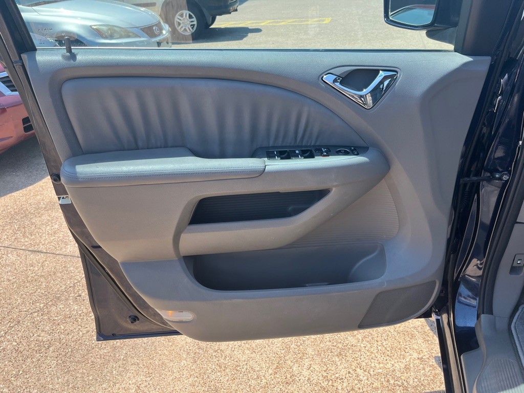 2008 Honda Odyssey Image 13