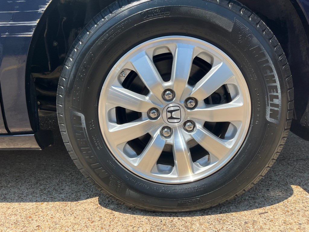 2008 Honda Odyssey Image 32