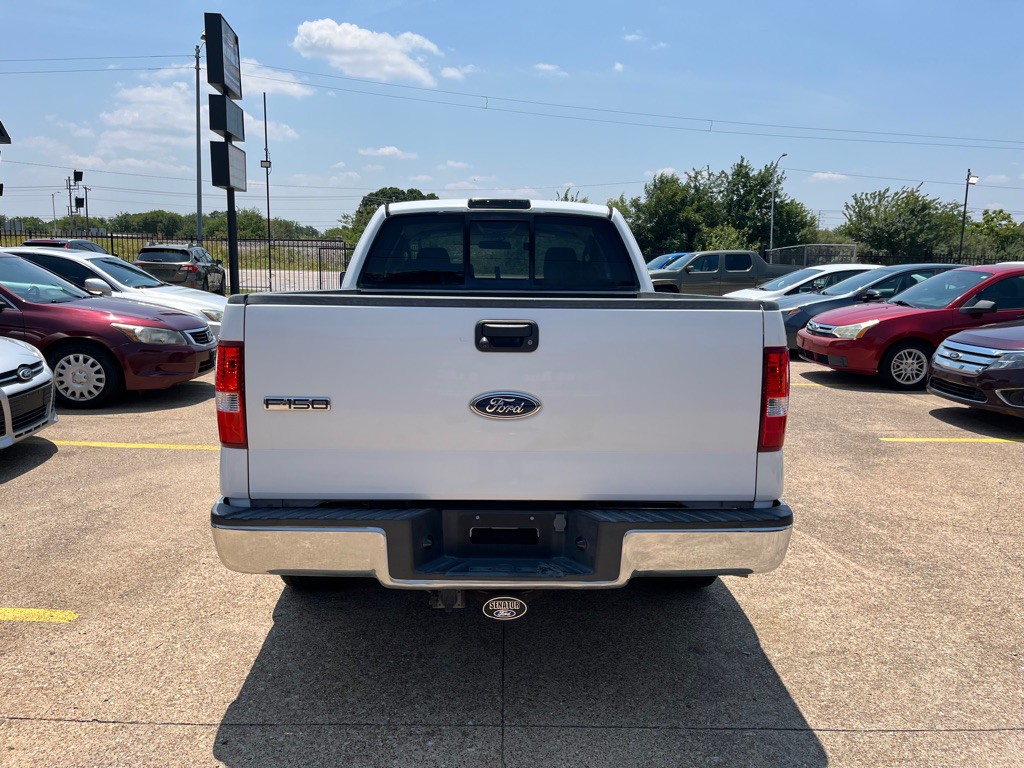 2004 Ford F-150 Image 5
