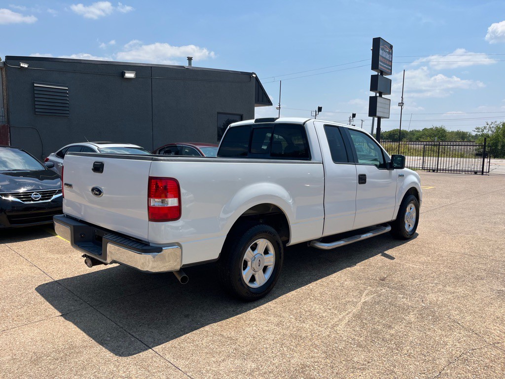 2004 Ford F-150 Image 6