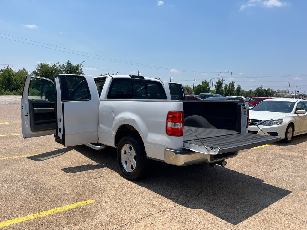 2004 Ford F-150 Image 10