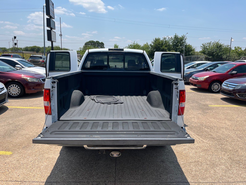 2004 Ford F-150 Image 11