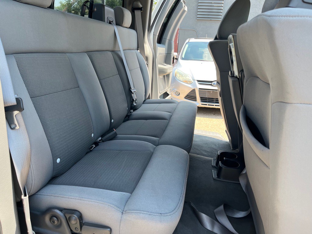 2004 Ford F-150 Image 18
