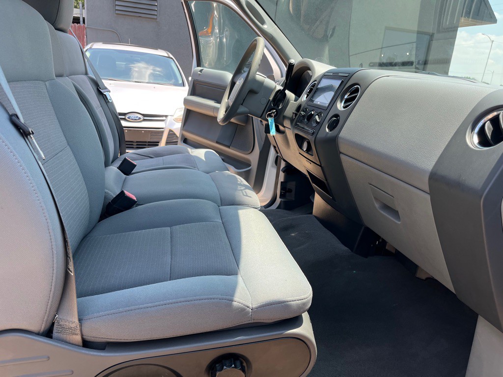 2004 Ford F-150 Image 19