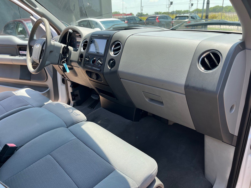 2004 Ford F-150 Image 20