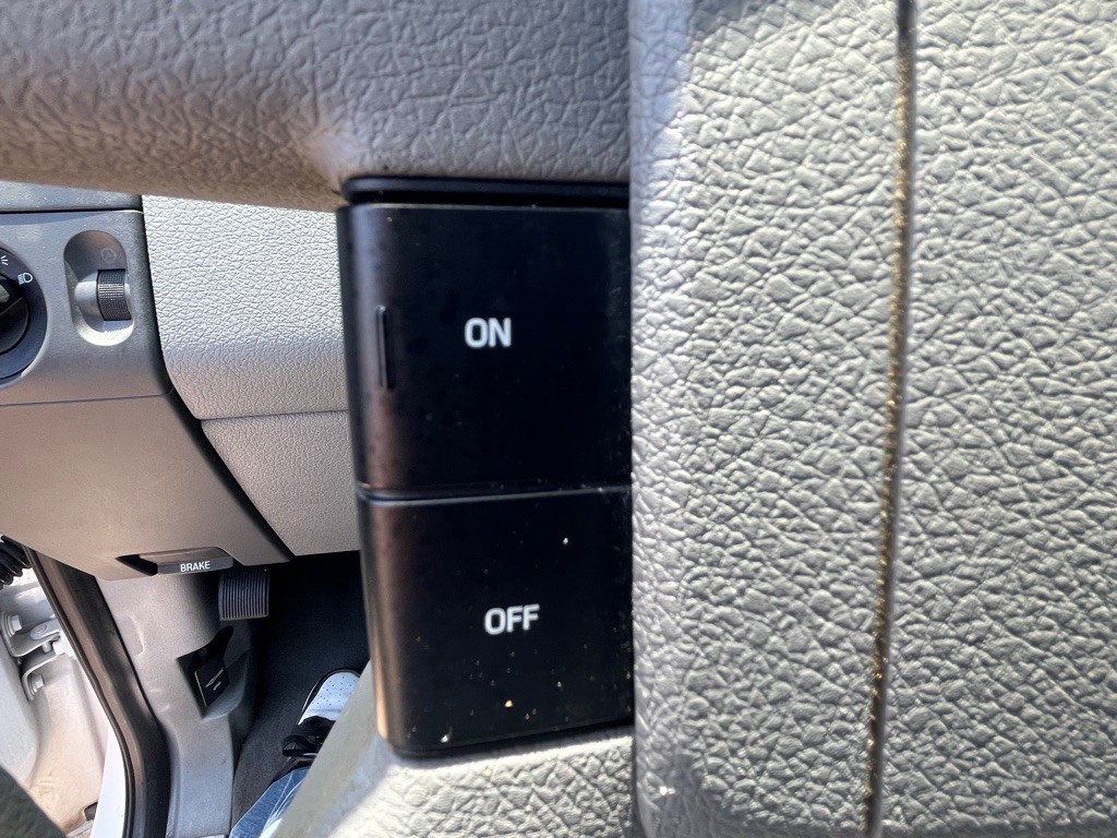 2004 Ford F-150 Image 24