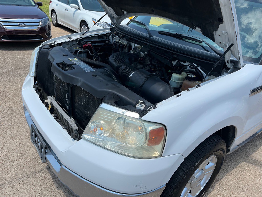 2004 Ford F-150 Image 29