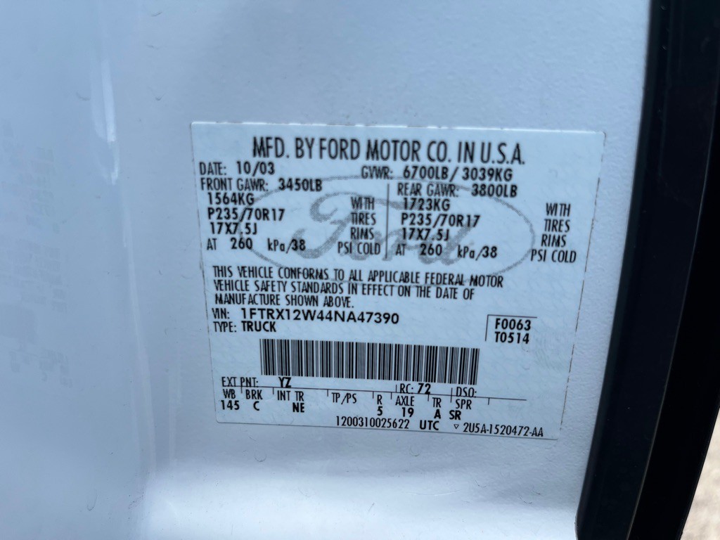 2004 Ford F-150 Image 31